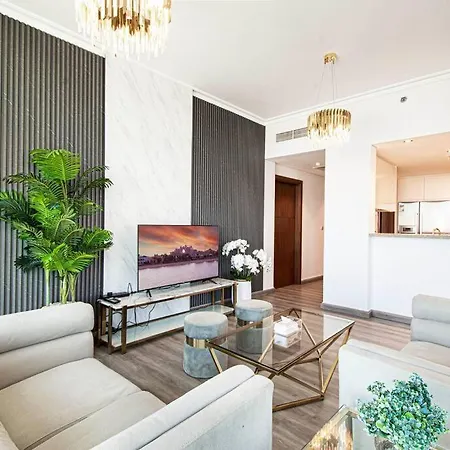 Magnificent New 3 Bedroom With Stunning View To Burj Khalifa & Fountain View Dubai Exterior photo
