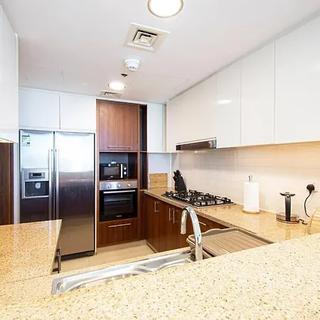 Magnificent New 3 Bedroom With Stunning View To Burj Khalifa & Fountain View Dubai Exterior photo